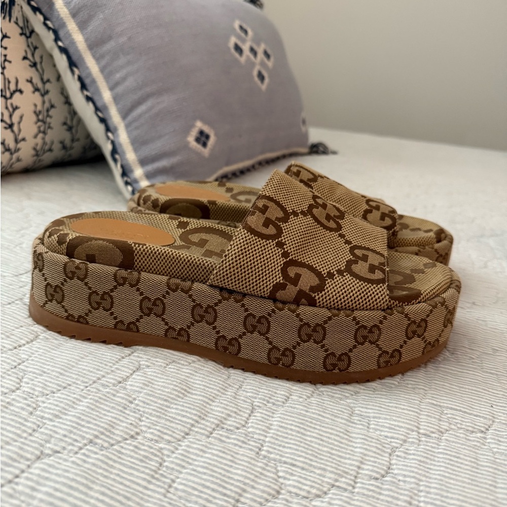 Gucci Tan GG Logo Platform Mules